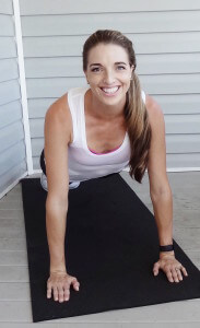 fit mom planking, exercise for moms, proper plank form
